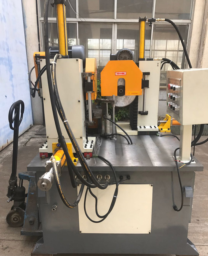 双头直角铝切机